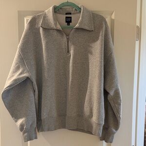 GAP Men’s Light Gray Quarter-Zip Pullover Sweater